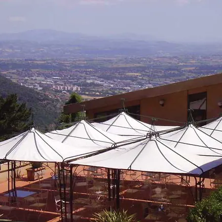 Bluebay Colle Della Trinita Perugia 4*