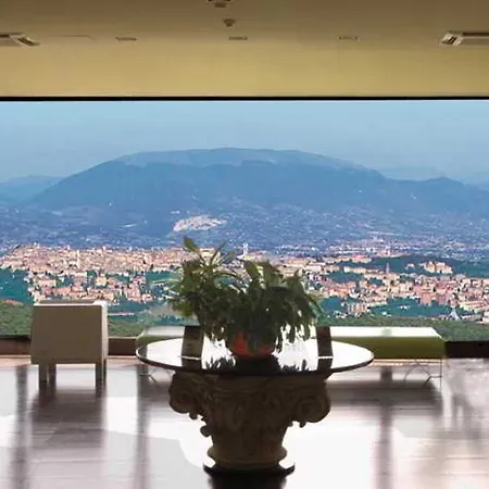 Bluebay Colle Della Trinita Perugia