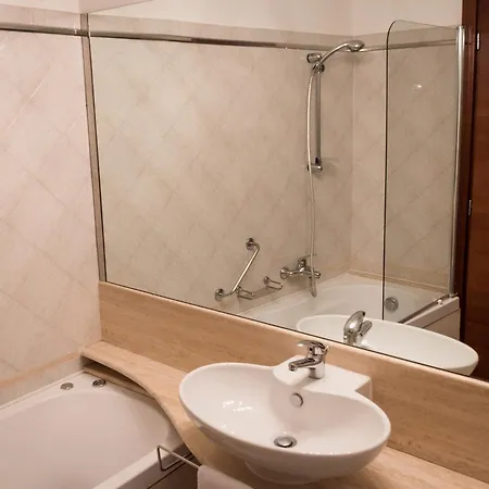 Bluebay Colle Della Trinità 4*