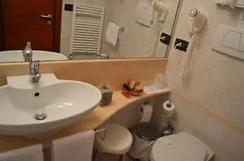 Otel Bluebay Colle Della Trinita Perugia 4*