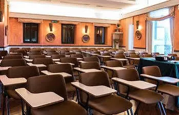 Hotel Bluebay Colle Della Trinita Perugia 4*
